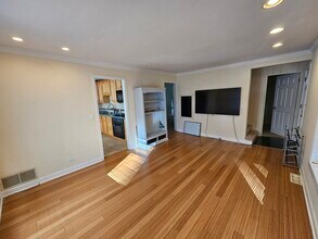 1N670 River Dr in Glen Ellyn, IL - Building Photo - Building Photo