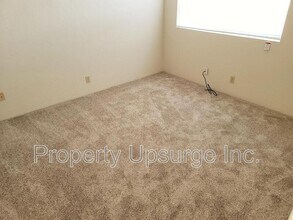 4400 Dogwood Ln in Redding, CA - Building Photo - Building Photo