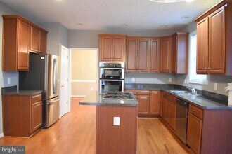 29 Snow Dr in Stafford, VA - Building Photo - Building Photo