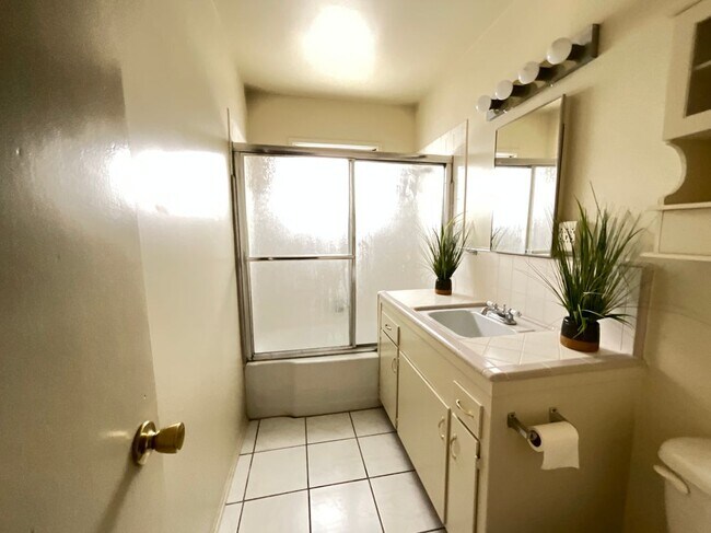 9713 Longden Ave in Temple City, CA - Building Photo - Building Photo