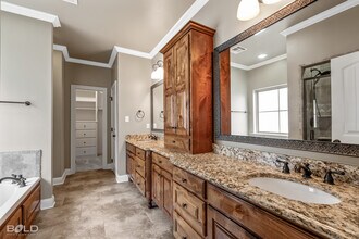 201 Roanoke Cir in Benton, LA - Building Photo - Building Photo