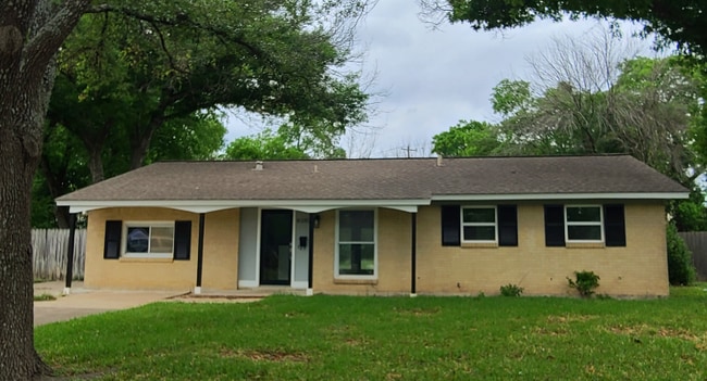 property at 8202 Parkdale Cove