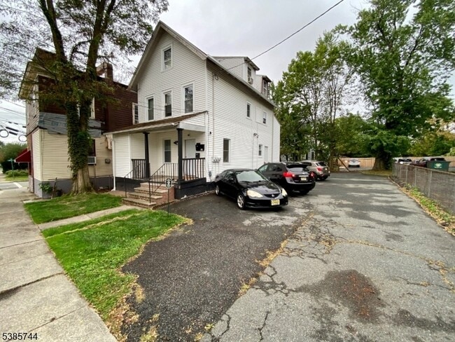 property at 27 William St