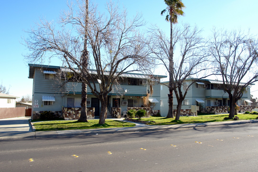 601-607 Markham Ave in Vacaville, CA - Building Photo