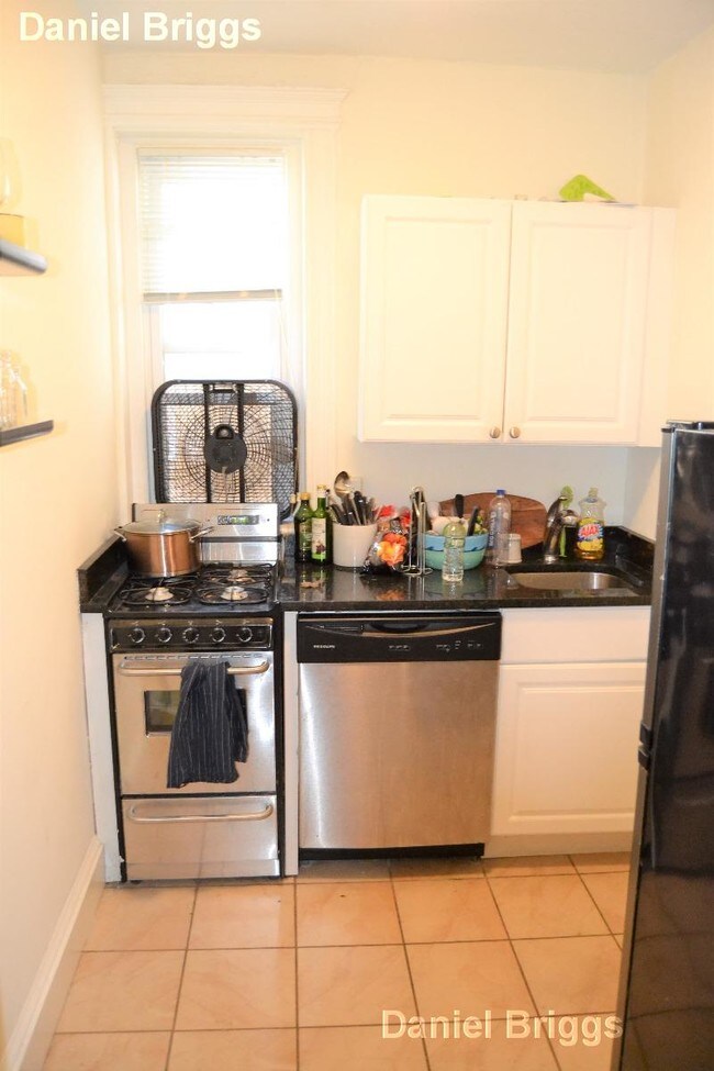 86 Brainerd Rd-Unit -31 in Boston, MA - Building Photo - Building Photo