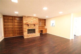 3350 Lanarc Dr in Plano, TX - Building Photo - Building Photo