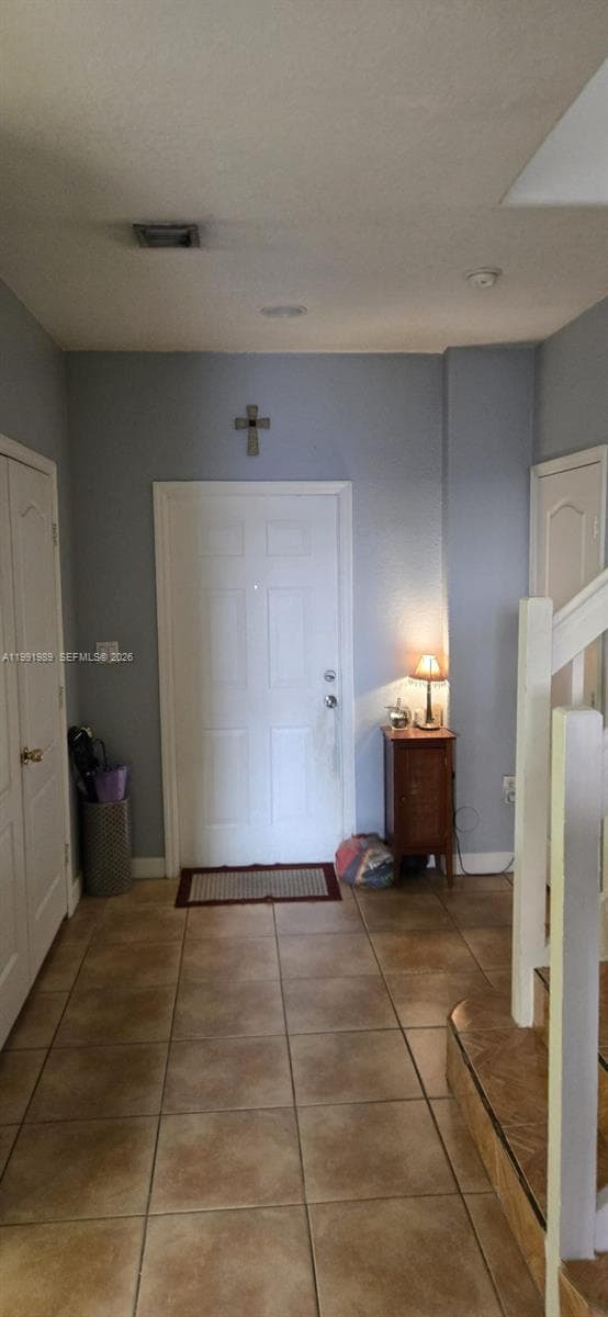 7301 NW 174th Terrace in Hialeah, FL - Building Photo - Building Photo