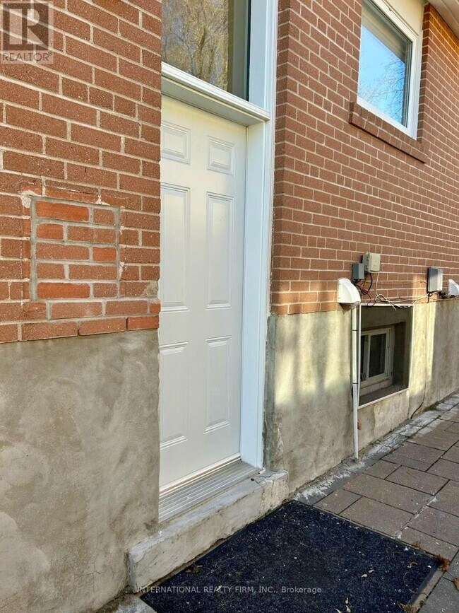 77 Elise Terrace in Toronto, ON - Building Photo - Building Photo