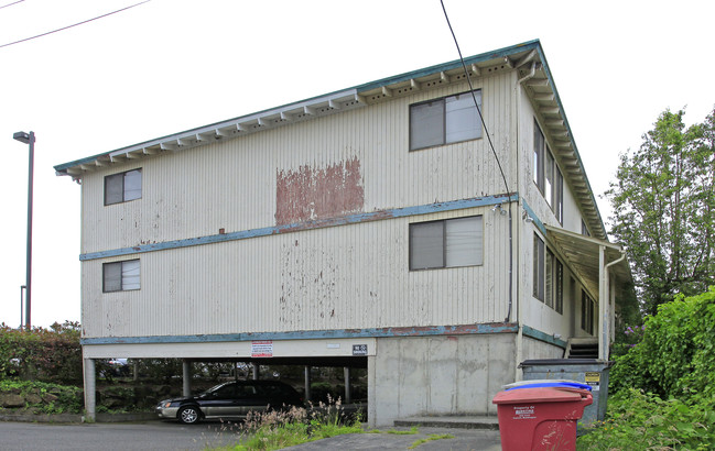 Hoyt House in Everett, WA - Building Photo - Building Photo