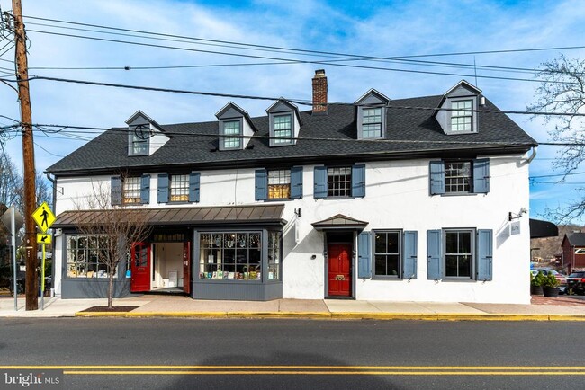 44 S Main St in New Hope, PA - Building Photo - Building Photo
