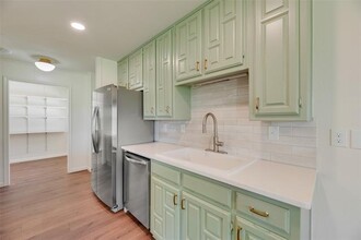 407 Cocopa Dr W in Gainesville, TX - Building Photo - Building Photo