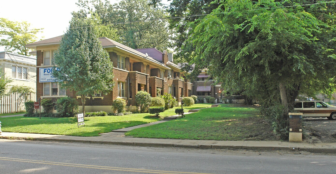 144 N. Belvedere in Memphis, TN - Foto de edificio