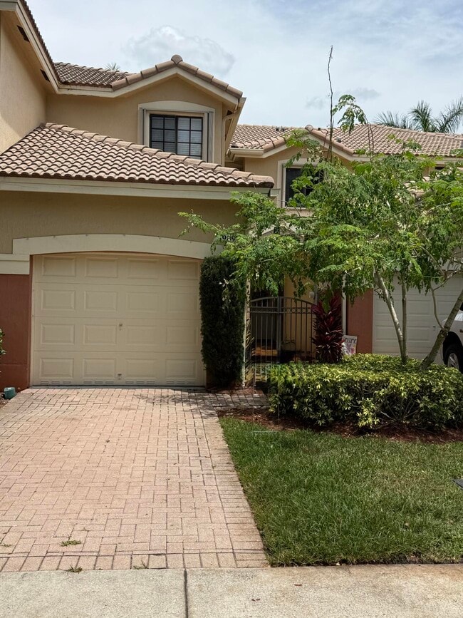 property at 3909 Tree Top Dr