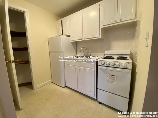 177 Beacon St, Unit 23 in Boston, MA - Building Photo - Building Photo