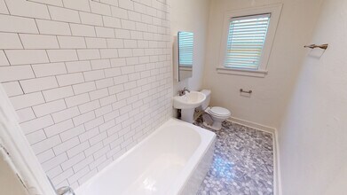 Leeward Apts - New York Style in Los Angeles, CA - Building Photo - Floor Plan