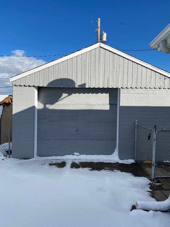 4827 S 4620 W in Kearns, UT - Building Photo - Building Photo