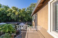 5911 Muldrow Rd photo'