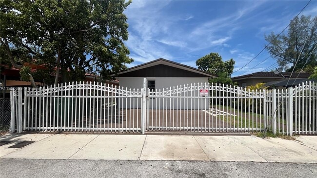 property at 2931 NW 22nd Ct