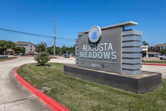 Augusta Meadows in Tomball, TX - Building Photo - Building Photo