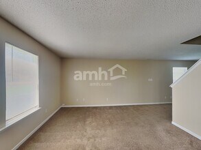 8851 Squire Boone Ct in Camby, IN - Building Photo - Building Photo