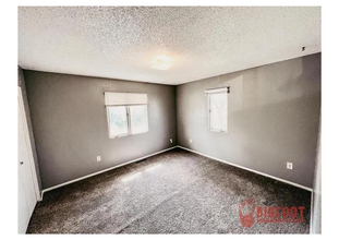 30 Colter Loop Dr in Helena, MT - Foto de edificio - Building Photo