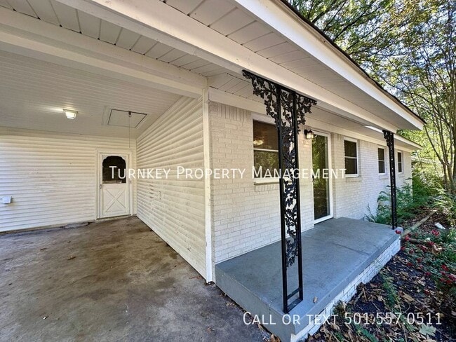 1011 Edgehill in Benton, AR - Building Photo - Building Photo