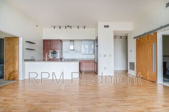 130 Arizona Ave NE in Atlanta, GA - Building Photo - Building Photo