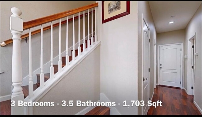 1062 Acland Way in Tracy, CA - Building Photo - Building Photo