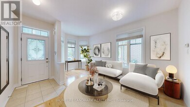 155 Maria Rd in Markham, ON - Building Photo - Building Photo