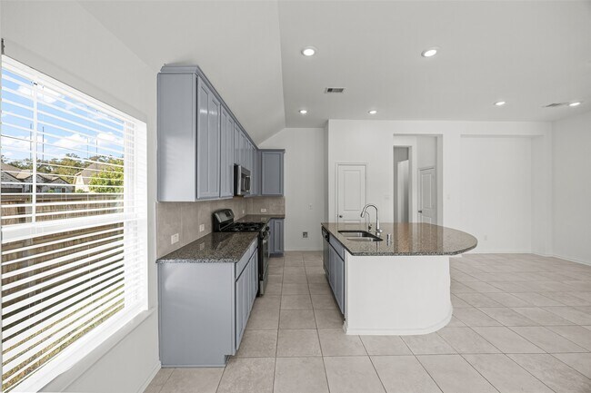 1810 Winston Store Lp