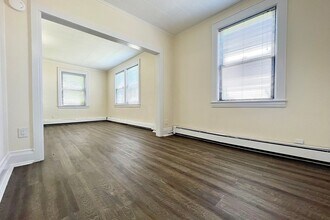 432 Broad Ave-Unit -# 2R in Ridgefield, NJ - Building Photo - Building Photo