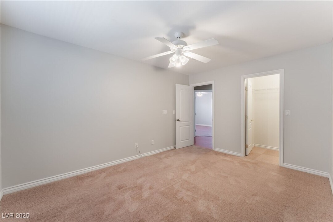 6121 Molly Malone Ct in Las Vegas, NV - Building Photo
