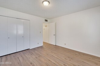 1422 E Dana Ave in Mesa, AZ - Building Photo - Building Photo