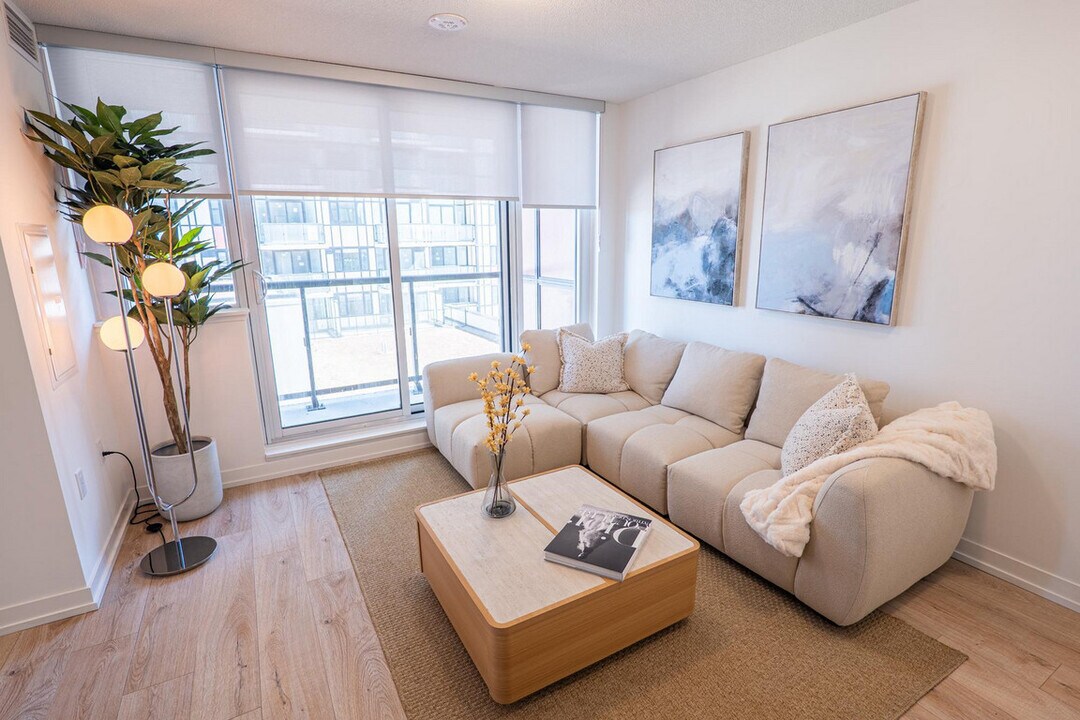 The Diamond in Toronto, ON - Building Photo