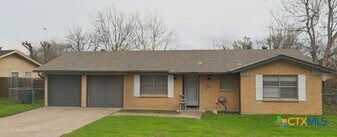 1804 Clarawood Dr in Killeen, TX - Building Photo