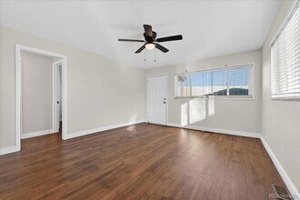 69 Del Mar Cir in Aurora, CO - Foto de edificio - Building Photo