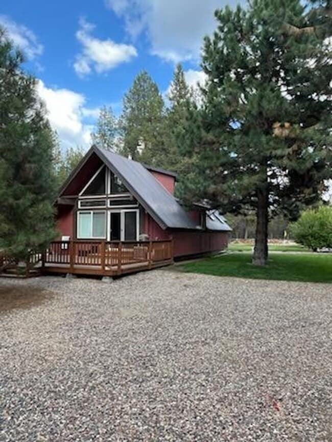 property at 15543 Emerald Dr