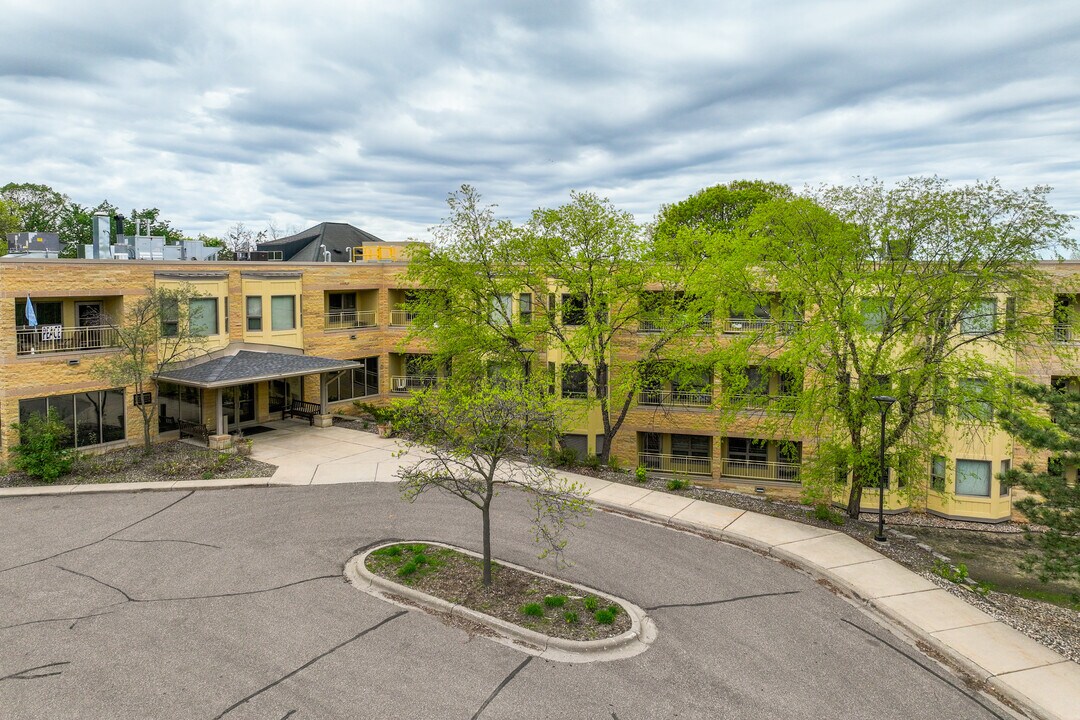 Leo C. Byrne Residence in St. Paul, MN - Building Photo