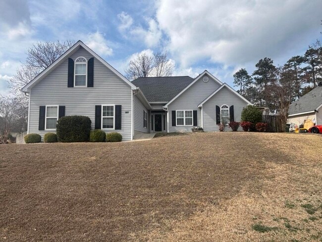 property at 158 Mallard Lake Dr