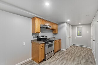 1005 N Arlington Ave in Baltimore, MD - Building Photo - Building Photo