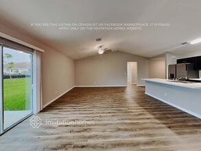 241 NW 15th Pl in Cape Coral, FL - Building Photo - Building Photo