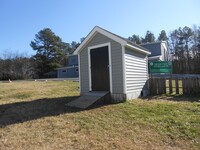 10211 Melvin B Alsbrook Ave in McKenney, VA - Foto de edificio - Building Photo