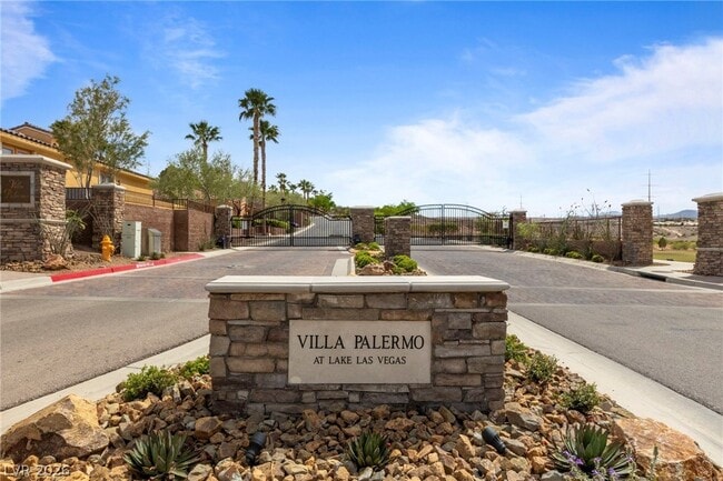 1242 Calcione Dr in Henderson, NV - Building Photo - Building Photo