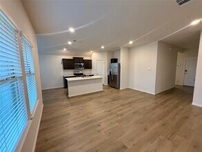 1362 Turkey Run Dr in Denton, TX - Building Photo - Building Photo