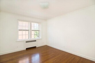 92 Beacon St in Boston, MA - Building Photo - Building Photo