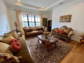 3172 NW 82nd Way in Pembroke Pines, FL - Building Photo - Building Photo