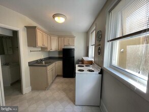 790 S Front St in Philadelphia, PA - Building Photo - Building Photo