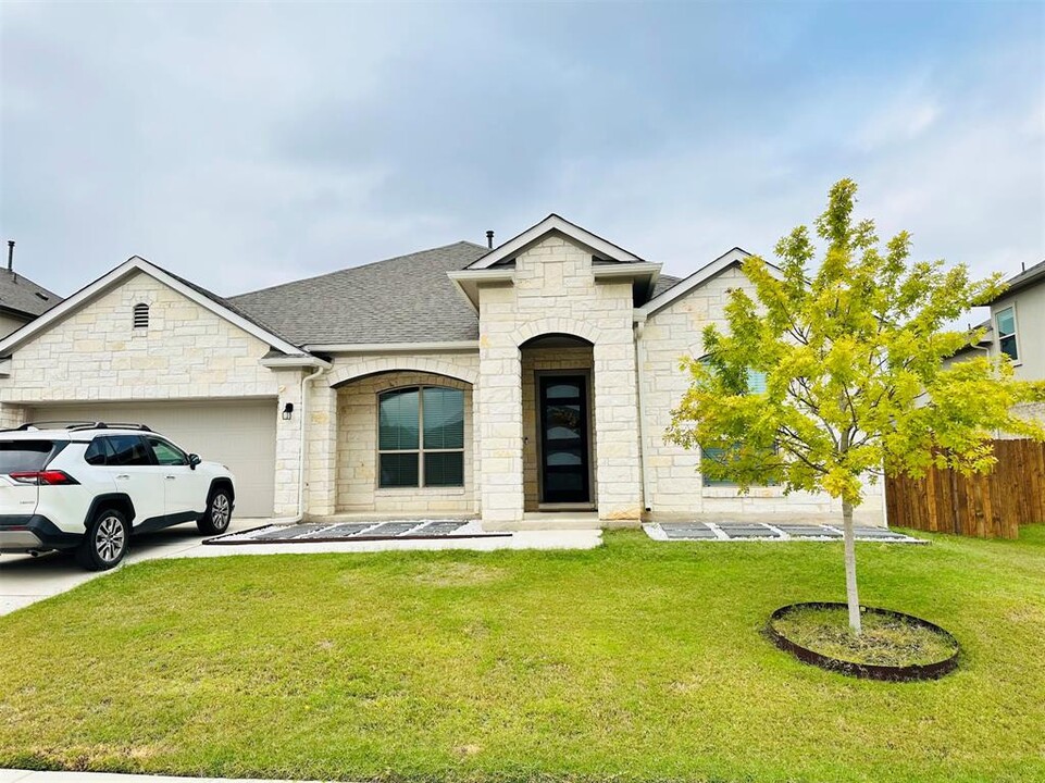 16808 Lemonia Cove in Pflugerville, TX - Building Photo