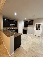 18331 Hillingdon Ln in Tomball, TX - Building Photo - Building Photo