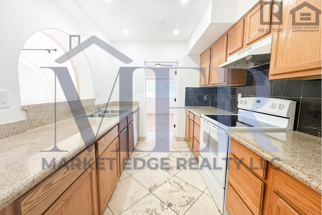 property at 3006 S Dromedary Dr